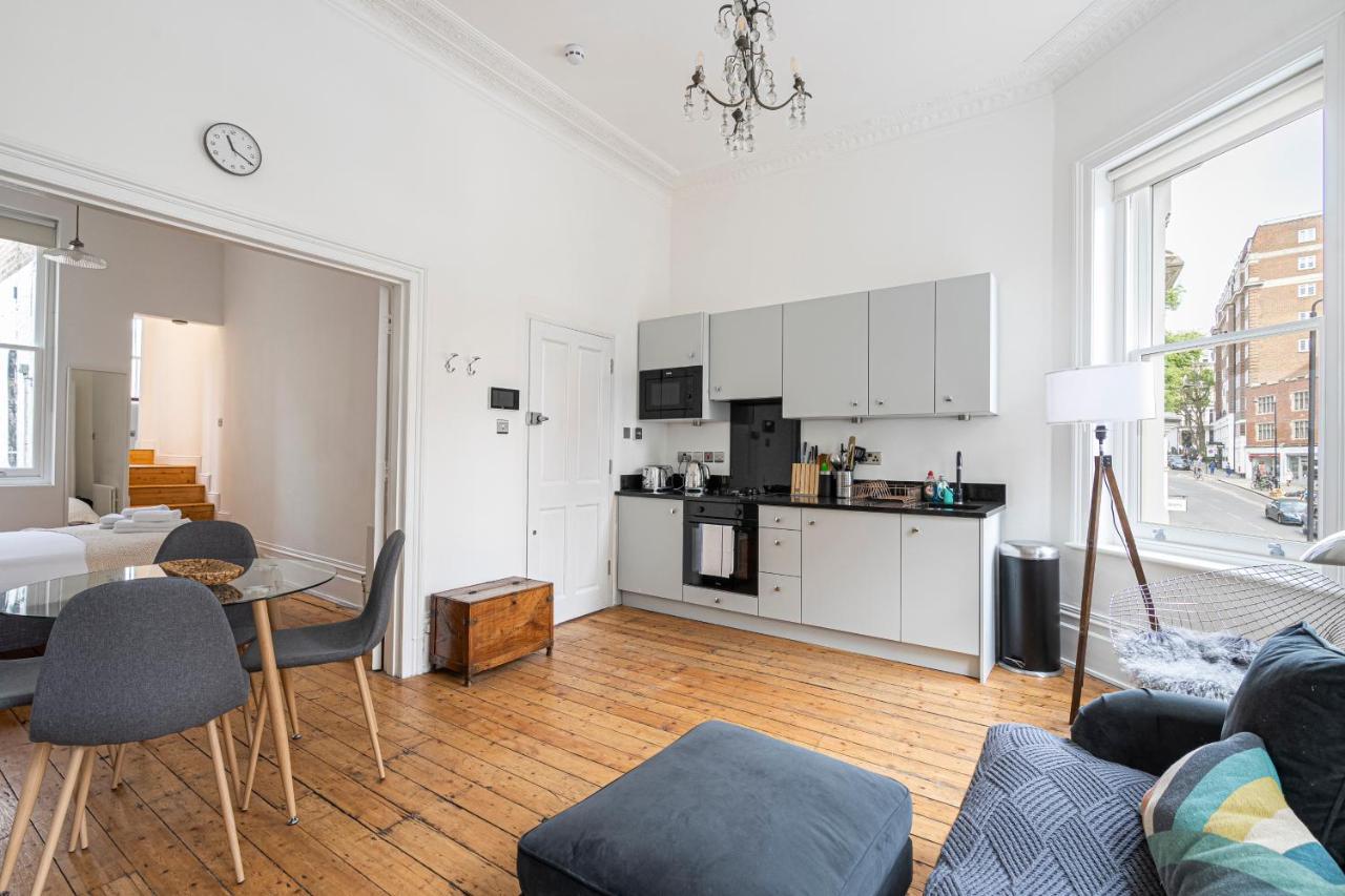Chic Apartment Near Kensington Palace ลอนดอน ภายนอก รูปภาพ